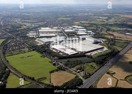 Vue aérienne de Wakefield Industrial Estate avec Coca Cola factory proéminents, UK Banque D'Images