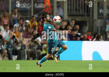 Barcelone, Espagne. 13e Août 2017. ISCO du Real Madrid en Espagne durant la Super Cup match de football entre le FC Barcelone et le Real Madrid le 13 août 2017 au Camp Nou à Barcelone, Espagne. Credit : Manuel Blondeau/ZUMA/Alamy Fil Live News Banque D'Images