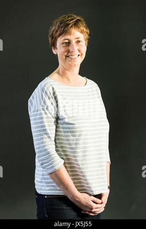 Edinburgh, Royaume-Uni. Août 15, 2017. Anna Magnusson apparaissant au Edinburgh International Book Festival Anna Magnusson a produit, écrit et diffusé des émissions pour la BBC pendant plus de 25 ans. Elle travaille dans un large éventail de domaines de la radio et des réseaux, des documentaires et des fonctionnalités à vivre volets et programmes artistiques. Avant de quitter la BBC elle était en charge de la religion et de l'éthique de la programmation pour BBC Radio Scotland. Credit : Riche de Dyson/Alamy Live News Banque D'Images