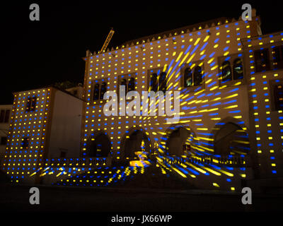 Sintra, Portugal 11 Août 2017 Festival de l'Aura, la lumière d'explosion - Klaus Obermaier, Maison Dansante, projection de lumière interactive au Sintra Palace f Banque D'Images