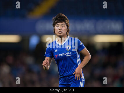 Si Ji-yun de Chelsea chers au cours de l'UEFA Women's Champions League match entre Chelsea Mesdames et VfL Wolfsburg à Stamford Bridge, Londres, Englan Banque D'Images