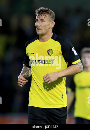 Burton Albion's Kyle McFadzean Banque D'Images