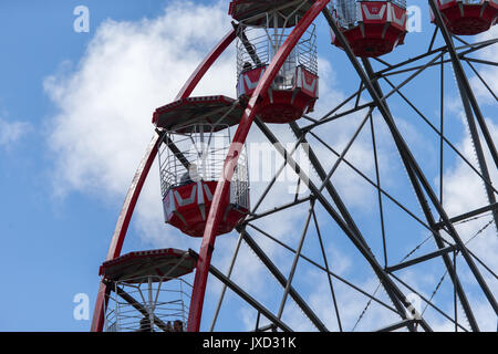 Un géant fesses roue dans East Princes Street Gardens pendant le Festival d'Édimbourg Banque D'Images