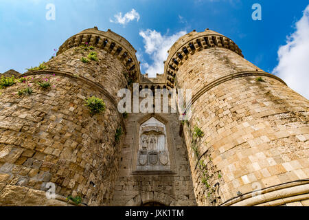 Marine Gate (Porte de la mer), la vieille ville de Rhodes, l'île de Rhodes, Grèce Banque D'Images