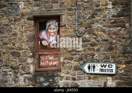 Clecy, Calvados, Normandie,France. Août 2017 Clecy une petite ville de la Suisse Normande La Suisse Normande ) salon de Normandie, France. Clécy est Wikipeadia : Banque D'Images