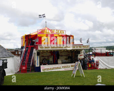 Mur de la mort l'attraction, Royal Cornwall Show, Wadebridge, juin 2017. Banque D'Images