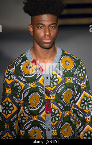 Les modèles 2017 AFWL - photos prises par Steve Mack pour Africanhair.com au cours de défilés sur samedi le 12 août à Freemasons Hall -Londres. Banque D'Images