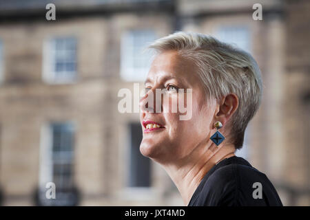 Edinburgh, Royaume-Uni. Août 17, 2017. Tanya Landman, le français auteur de livres pour enfants et jeunes adultes, qui ont comparu à l'Edinburgh International Book Festival. Crédit : GARY DOAK/Alamy Live News Banque D'Images