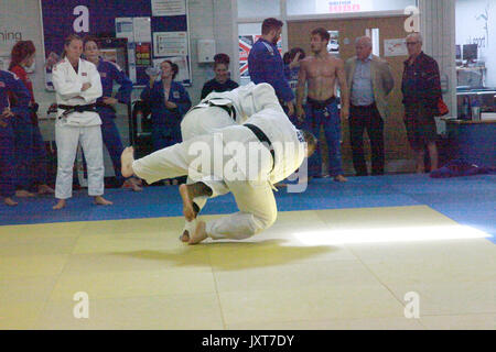 Walsall, Royaume-Uni. Août 17, 2017. Cet événement médiatique pour la préparation du prochain Championnat du monde de judo qui aura lieu en Hongrie du 28 août au 3 septembre. Credit : Gerard Noonan/Alamy Live News Banque D'Images