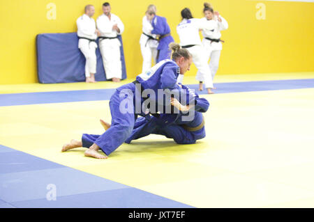 Walsall, Royaume-Uni. Août 17, 2017. Cet événement médiatique pour la préparation du prochain Championnat du monde de judo qui aura lieu en Hongrie du 28 août au 3 septembre. Credit : Gerard Noonan/Alamy Live News Banque D'Images