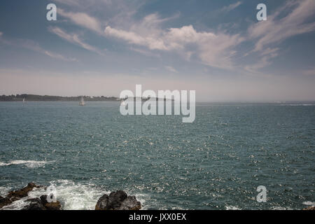 Brouillard de levage de Fort off Wetherill à Jamestown, RHODE ISLAND. Banque D'Images