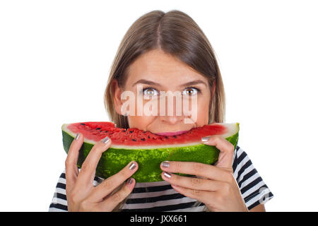 Photo d'une jeune femme avide de manger une grande tranche de melon délicieux sur fond isolé Banque D'Images