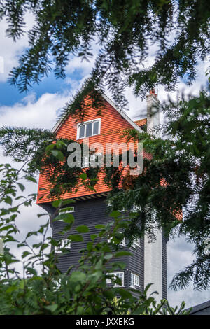 Chambre "dans les nuages", Water tower déguisé en maison, maintenant un gîte, 1923, Aldeburgh, Suffolk, Angleterre Banque D'Images