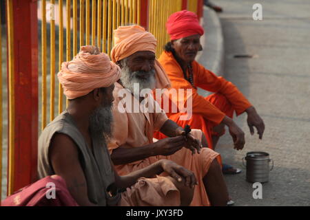 Baba indien, Swami, Sadhu, Saint-Homme et pèlerin, Saddhu, Haridwar, Varanasi, Rishikesh, Vrindavan, Uttrakhand, Inde (Copyright © Saji Maramon) Banque D'Images