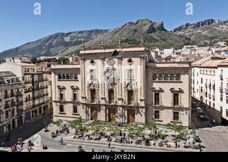 Hôtel de ville de la ville de Jaen, également connu sous le nom de Palais Municipal, placé en face de la cathédrale, prendre en Jaen, Espagne Banque D'Images