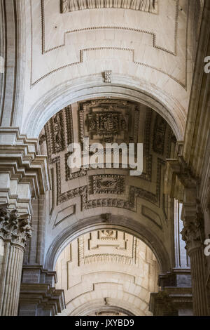 Détail de vault centre de la nef principale qui couvre la chorale de la cathédrale de Jaen, les œuvres d'Andrés de Vandelvira, prendre en Jaen, Espagne Banque D'Images