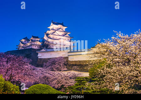Himeji, japon à himeji castle au printemps. Banque D'Images