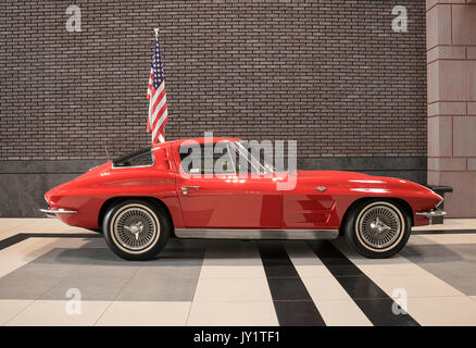 1963 Chevrolet Corvette Coupé Fenêtre fractionnée au Musée Lowman, La Haye, Pays-Bas Banque D'Images