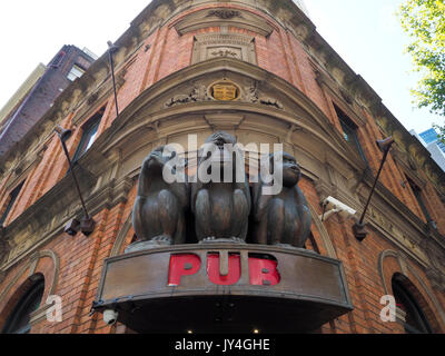 Trois Singes sages Pub à Sydney, Australie Banque D'Images