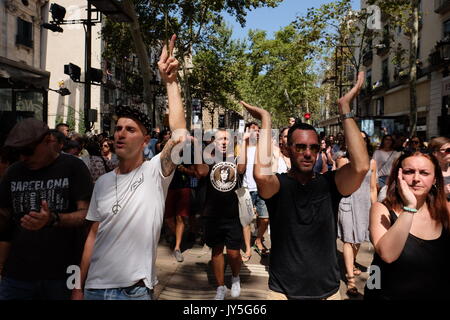 Barcelone, Espagne. Août 18, 2017 Barcelone. démonstration contre le terrorisme (18/08/2017) Credit : Victor Turek/Alamy Live News Banque D'Images