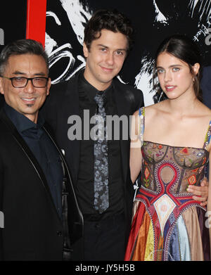 NEW YORK, NY 17 Août 2017 Paul Nakauchi, Nat Wolff, Margaret Qualley assister à NETFLIX présente New York premiere de Death Note dans l'AMC Loews Lincoln Square 13 Theatre à New York le 17 août 2017.Credit:RW/MediaPunch Banque D'Images