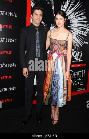 NEW YORK, NY 17 août 2017 Nat Wolff, Margaret Qualley assister à NETFLIX présente New York premiere de Death Note dans l'AMC Loews Lincoln Square 13 Theatre à New York le 17 août 2017.Credit:RW/MediaPunch Banque D'Images