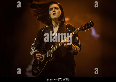 Biddinghuizen, Pays-Bas 18 août 2017 l'XX en concert au festival Lowlands 2017 © Roberto Finizio/ Alamy Live News Banque D'Images