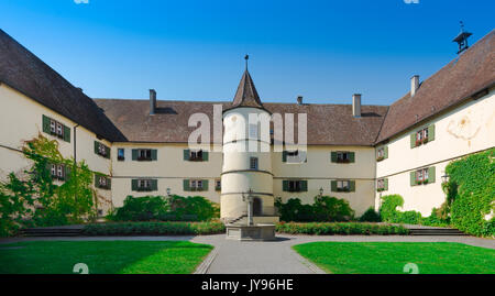 La cour de la Cathédrale de Sainte Marie et saint Marc sur l'île de Reichenau - île de Reichenau, Lac de Constance, Bade-Wurtemberg, Allemagne, Banque D'Images