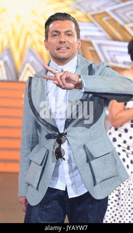 Paul Danan est expulsé de la Celebrity Big Brother house à Elstree Studios à Borehamwood, Hertfordshire. Banque D'Images