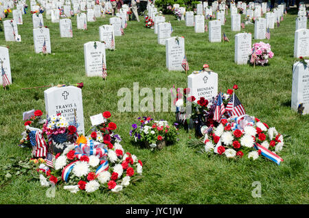 Jour du Souvenir au Cimetière National d'Arlington. L'article 60 est un lieu de repos pour les hommes et femmes, tués en Iraq et en Afghanistan. Banque D'Images