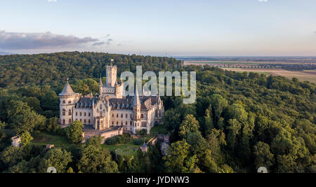 Un château néo-gothique de Marienburg en Basse-Saxe, Allemagne Banque D'Images