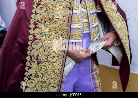 Torero espagnol dans l'allée avant de sortir de l'arène, habillé costume de lumière, Linares, Espagne Banque D'Images