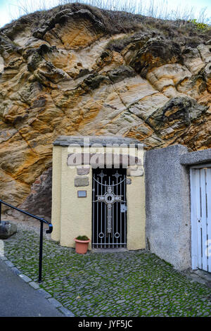 Entrée à la grotte de St Fillan à Pittenweem, dans l'est de Neuk de Fife, en Écosse, au Royaume-Uni Banque D'Images