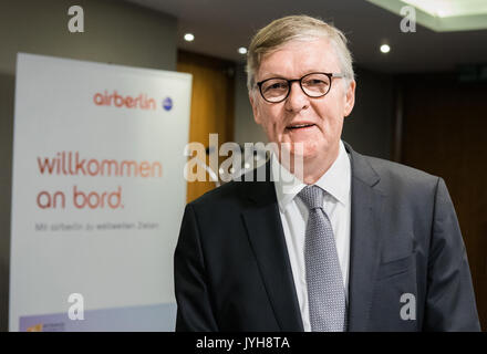 Londres, Royaume-Uni. 14 Juin, 2017. ARCHIVE - Thomas Winkelmann, le directeur général d'Air Berlin, à l'assemblée générale de l'entreprise à Londres, Royaume-Uni, 14 juin 2017. Winkelmann a dit aux journalistes que l'entreprise insolvable a eu des entretiens avec plus de 10 parties intéressées. Photo : Alban Grosdidier/dpa/Alamy Live News Banque D'Images