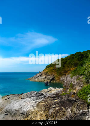 Belle plage sur une île tropicale de Koh Racha Yai Banque D'Images