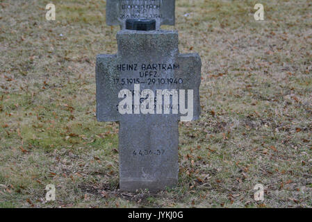 2017 0228 GuentherZ11 Zentralfriedhof Wien Gruppe97 Soldatenfriedhof Wien (Zweiter Weltkrieg) (42) Banque D'Images