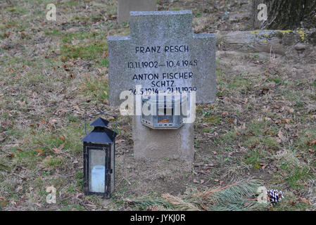 2017 0228 GuentherZ11 Zentralfriedhof Wien Gruppe97 Soldatenfriedhof Wien (Zweiter Weltkrieg) (48) Banque D'Images