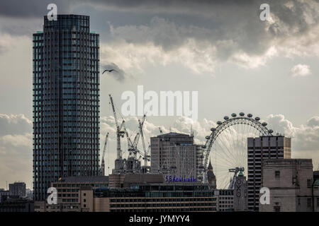 Soirée London Skyline Banque D'Images