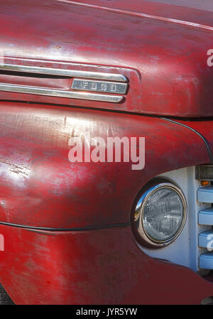 Vieille camionnette Ford 1949 dans photogrtaphed Enosburgh, Vermont. Banque D'Images