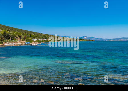 Cesme, Turquie - Juillet 07, 2017 : Sifne vue de la plage en juillet. Sifne destination Banque D'Images