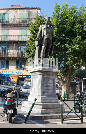 La statue de bronze de Pasquale Paoli à la place principale de la vieille ville de Corte Haute-Corse Corse France Europe Banque D'Images