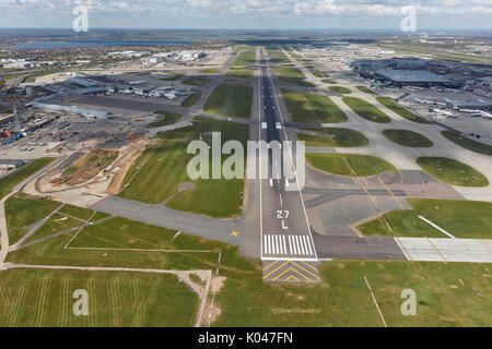 Une vue aérienne de l'aéroport de Heathrow, le plus fréquenté du Royaume-Uni Banque D'Images