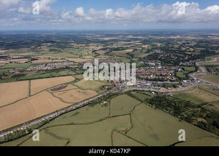 Une vue aérienne de la ville de Rye et entourant la campagne du Sussex de l'Est Banque D'Images