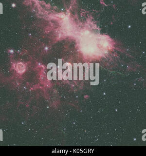 La naissance et la mort des étoiles. Cette région contient des portions de ce qui est connu comme le W3 et W5 Régions d'étoiles en formation. Image couleurs retouchées. Elements Banque D'Images