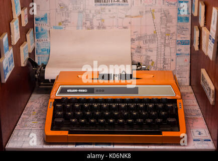 Taipei, Taiwan - le 21 mars 2015 : machine de frappe Vintage Exposition dans la maison rouge Banque D'Images