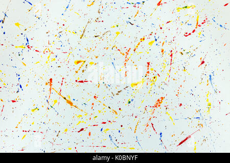 Éclaboussures de peinture multicolore et blobs over white background Banque D'Images