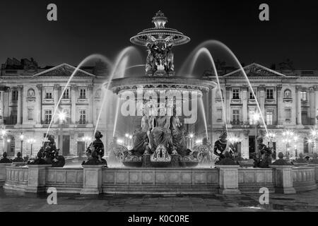 Fontaine des Fleuves, Fontaine de rivières de la Place de la Concorde, Paris France Banque D'Images