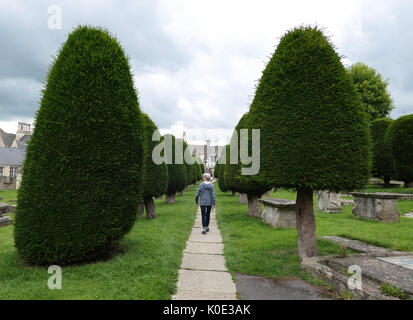 St.Mary's churchyard, Painswick, Angleterre Banque D'Images