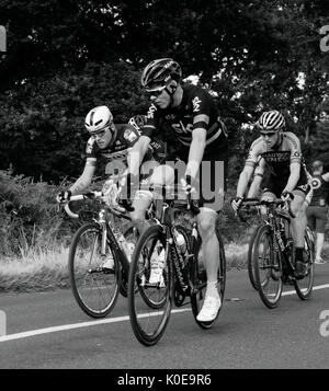 Christopher Froome (GBR) Équipe Sky 2016 Ride London Surrey Cycle classique 30 juillet 2016 Course de Ranmore Common Road UK Surrey Surrey Hills Banque D'Images