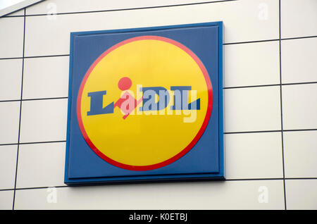 Londres, Royaume-Uni. Août 22, 2017. Lidl : Waitrose comme le septième plus grand supermarché au Royaume-Uni. Credit : JOHNNY ARMSTEAD/Alamy Live News Banque D'Images